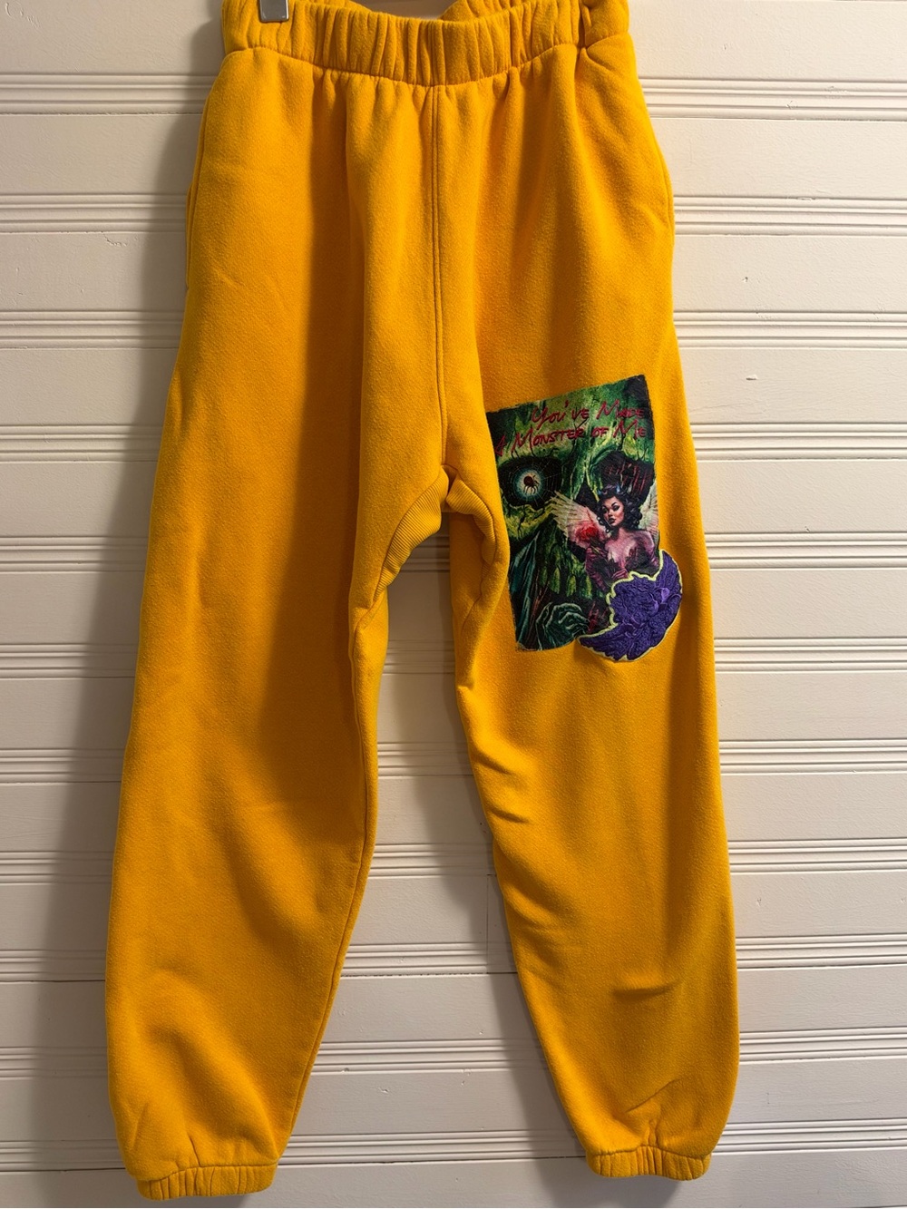 Boys Lie Made in Heaven But Mac Slim Yellow Graphic Sweatpants M